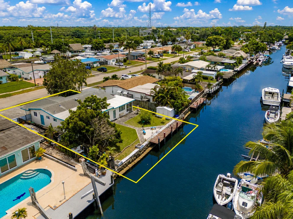 Unit for sale at 4521 SW 42ND Terrace, Dania Beach, FL 33314