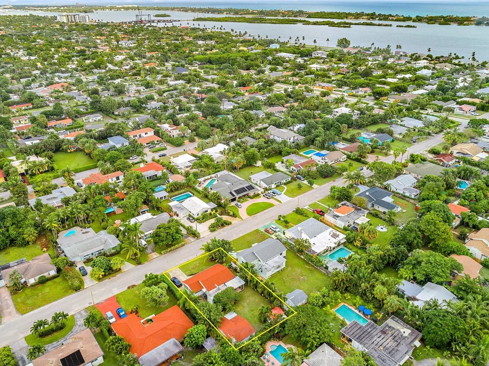 Unit for sale at 364 Ellamar Road, West Palm Beach, FL 33405