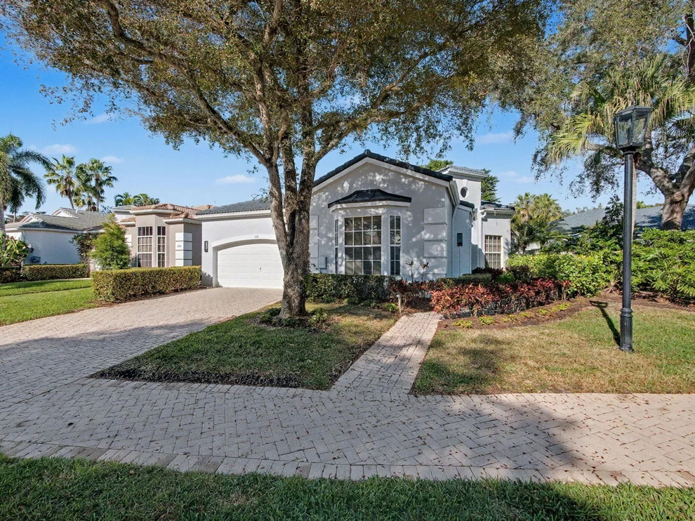 Unit for sale at 320 Sunset Bay Lane, Palm Beach Gardens, FL 33418