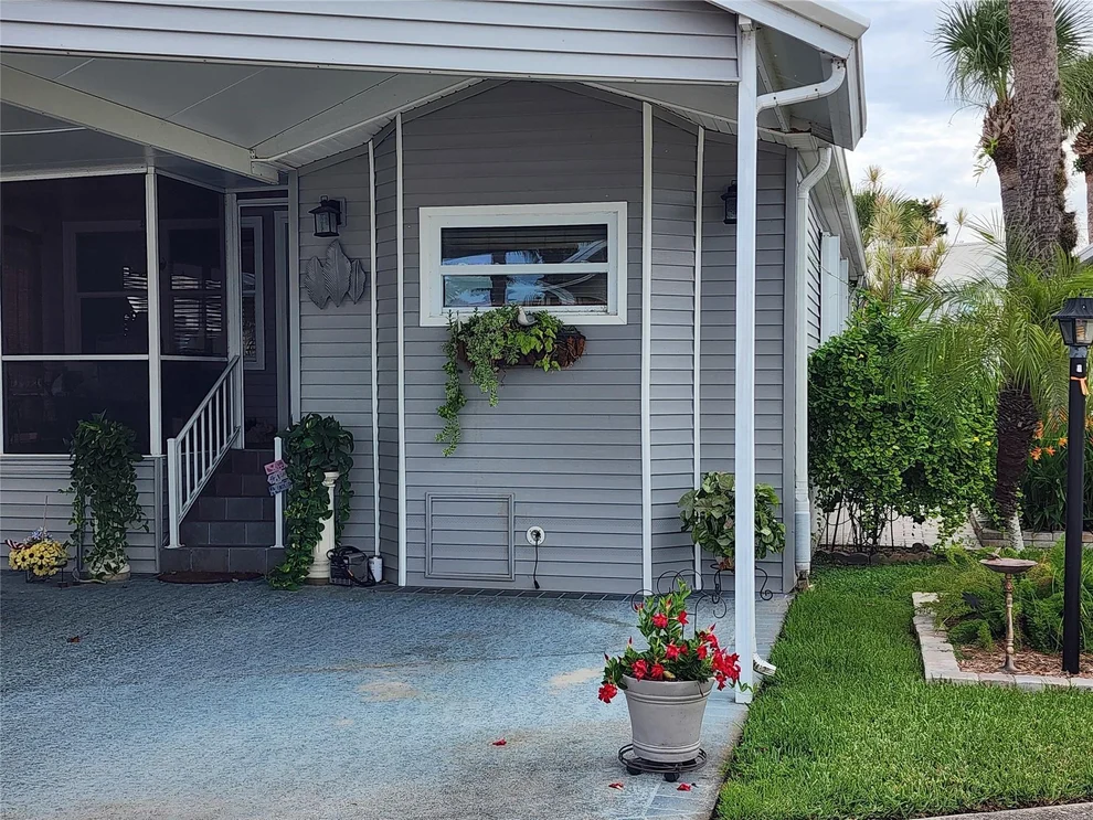 Unit for sale at 6502 SE 52nd Street, Okeechobee, FL 34974