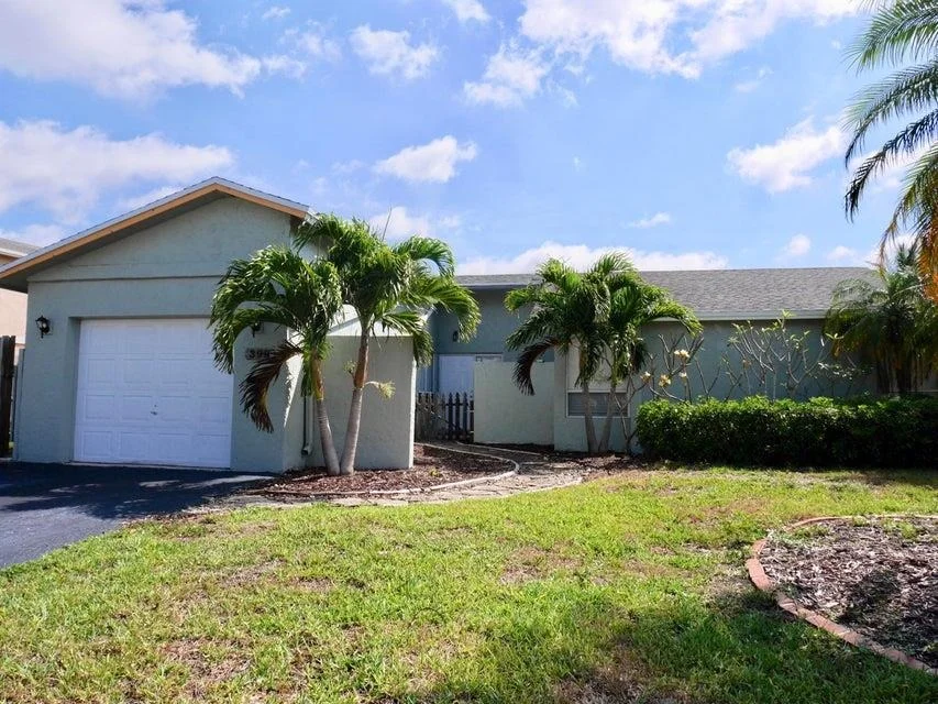 Unit for sale at 398 NW 41st Avenue, Deerfield Beach, FL 33442
