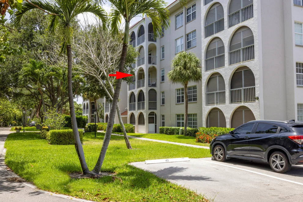 Unit for sale at 250 NE 20th Street, Boca Raton, FL 33431