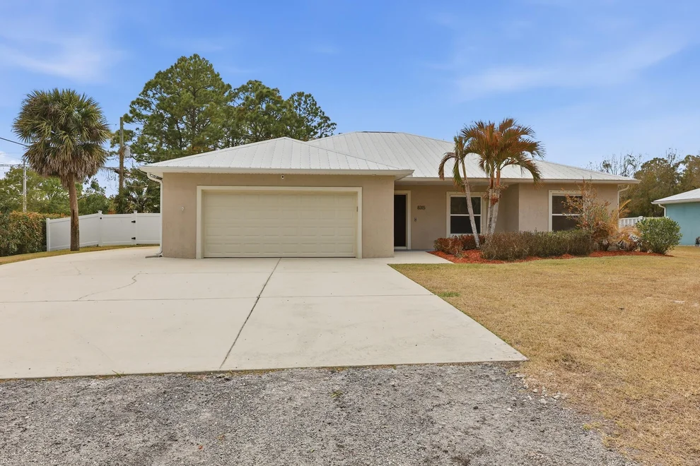 Unit for sale at 8315 94th Avenue, Vero Beach, FL 32967