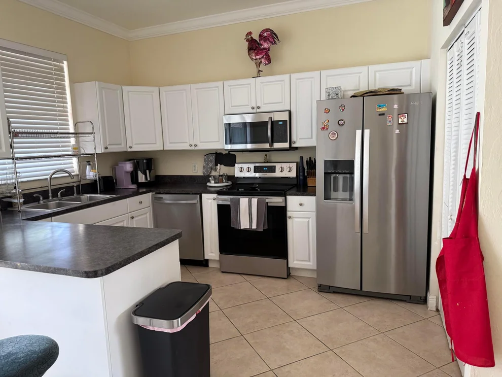 Unit for sale at 3829 Schoolhouse Rd Road E, Fort Myers, FL 33916
