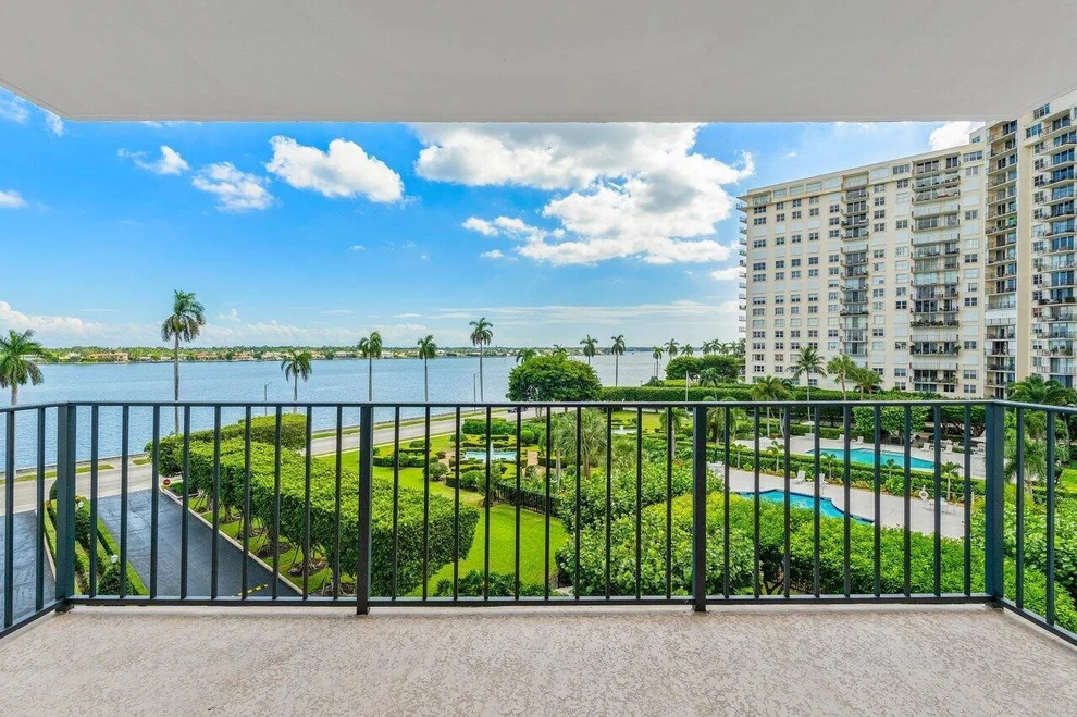 Unit for sale at 1701 S Flagler Drive, West Palm Beach, FL 33401