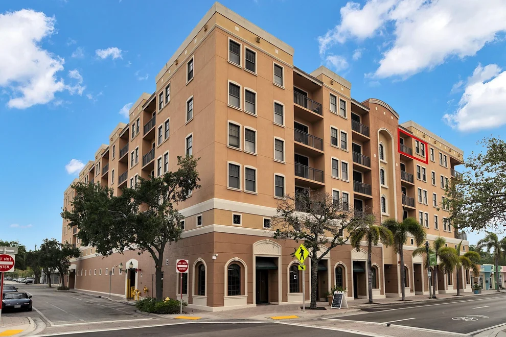 Unit for sale at 511 Lucerne Avenue, Lake Worth Beach, FL 33460