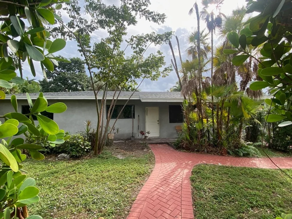 Unit for sale at 812 NE 17th Court, Fort Lauderdale, FL 33305