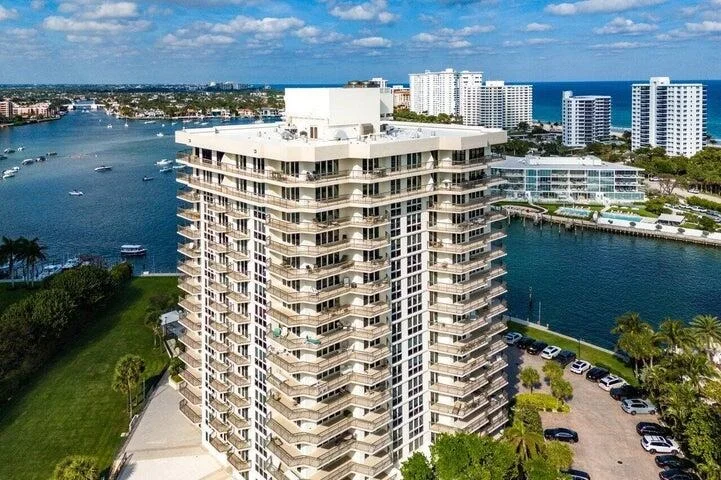 Unit for sale at 901 E Camino Real, Boca Raton, FL 33432