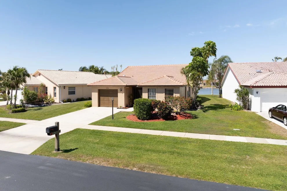 Unit for sale at 8336 Bonita Isle Drive, Lake Worth, FL 33467