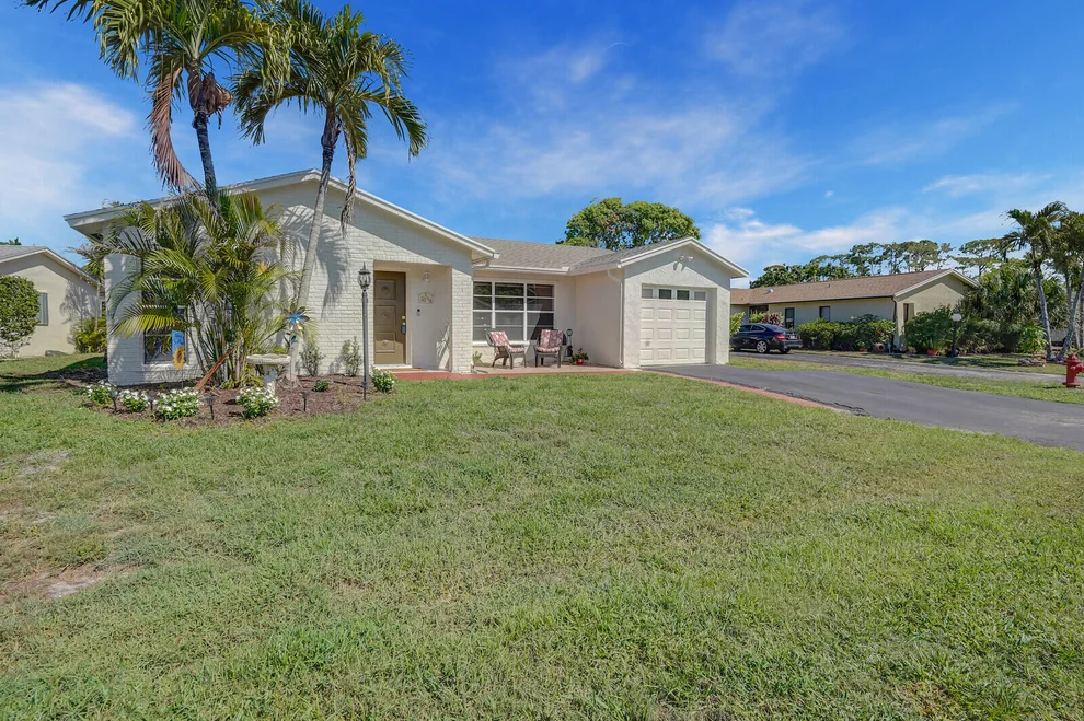 Unit for sale at 7116 Pine Bluff Drive, Lake Worth, FL 33467
