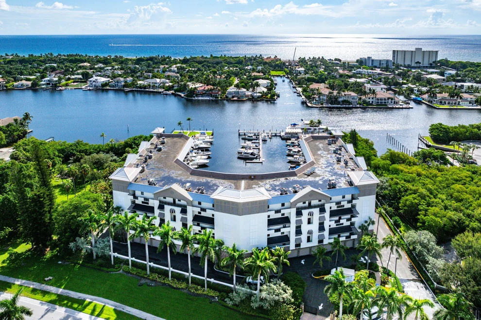 Unit for sale at 1035 S Federal Highway, Delray Beach, FL 33483