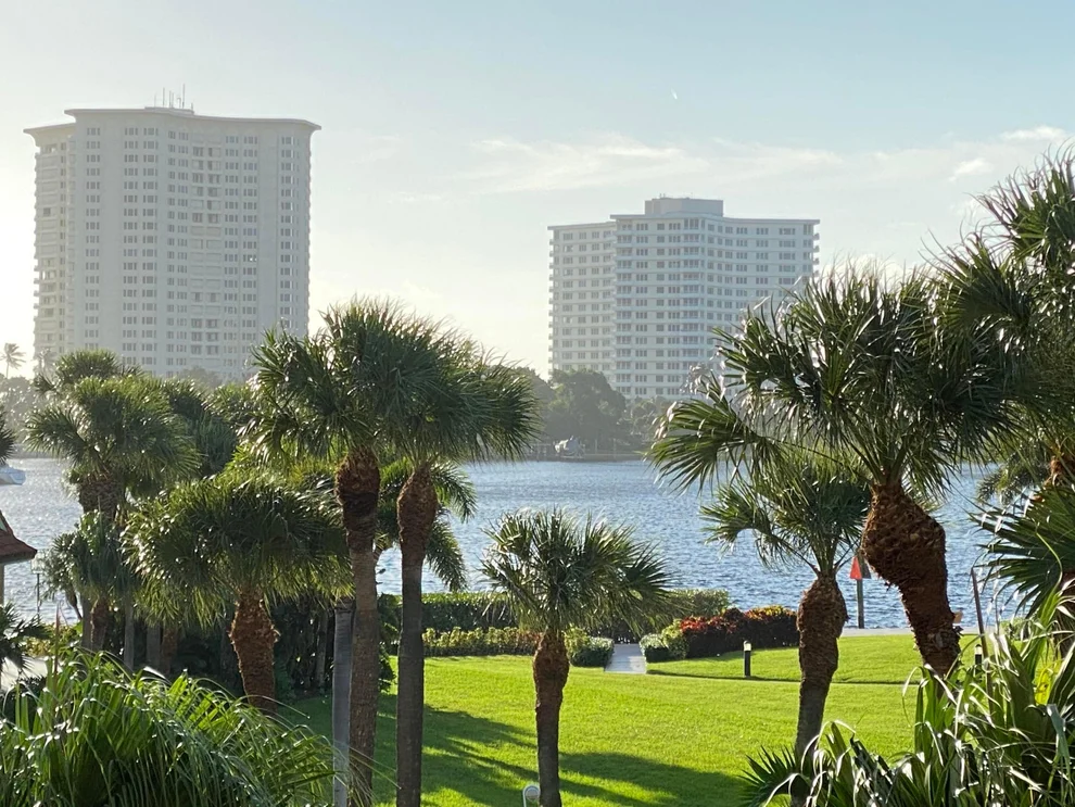 Unit for sale at 140 SE 5th Avenue, Boca Raton, FL 33432