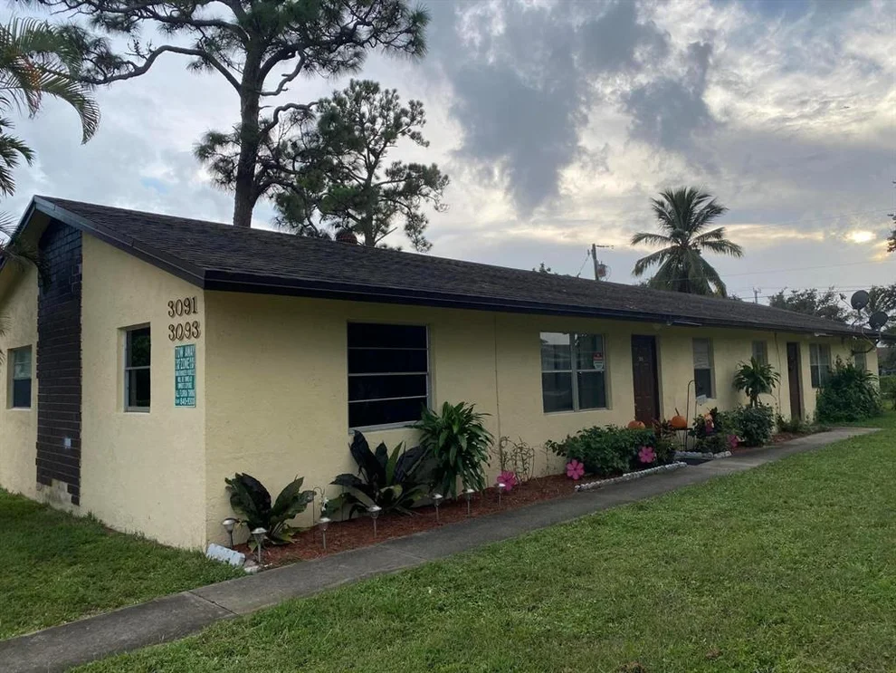 Unit for sale at 3091 Jennings Avenue, Greenacres, FL 33463