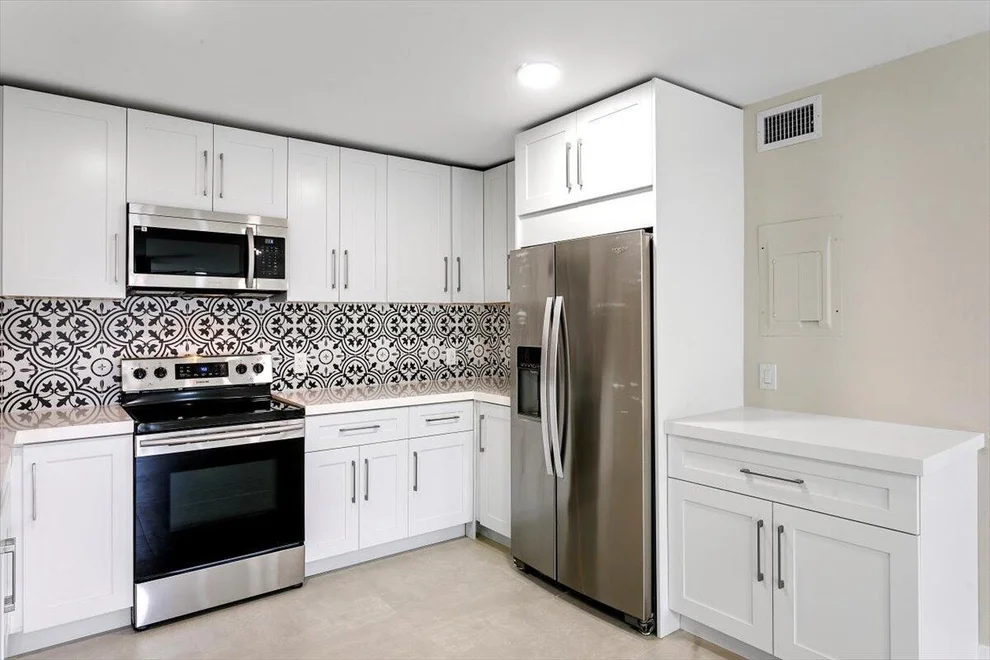 Unit for sale at 700 Waterside Drive, Hypoluxo, FL 33462
