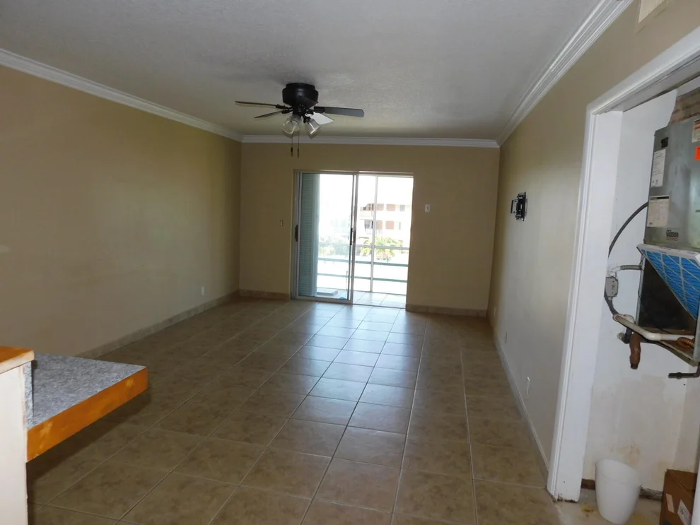 Unit for sale at 4770 NW 10 Court NW, Plantation, FL 33313