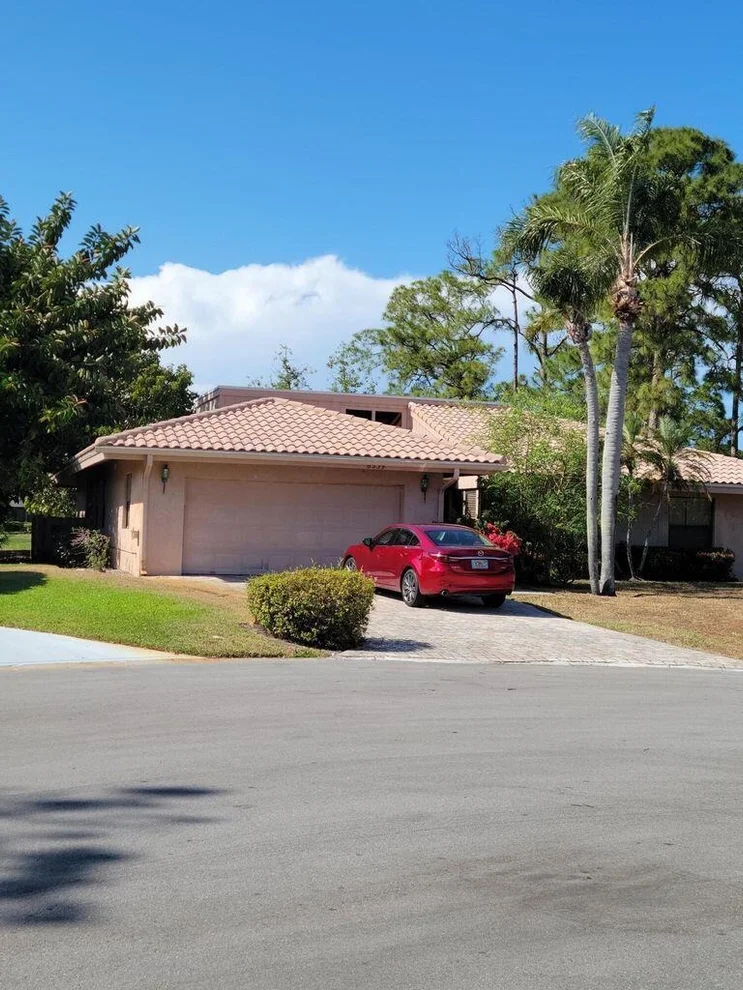 Unit for sale at 6339 Woodthrush Court, Palm Beach Gardens, FL 33418