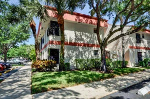Unit for sale at 2867 Carambola Circle S, Coconut Creek, FL 33066
