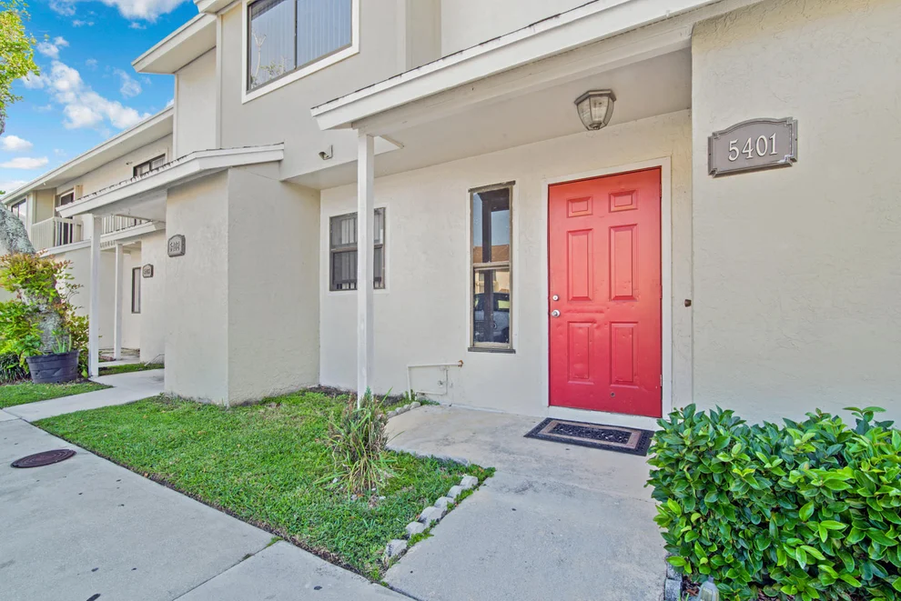 Unit for sale at 5401 Bayside Drive, Greenacres, FL 33463