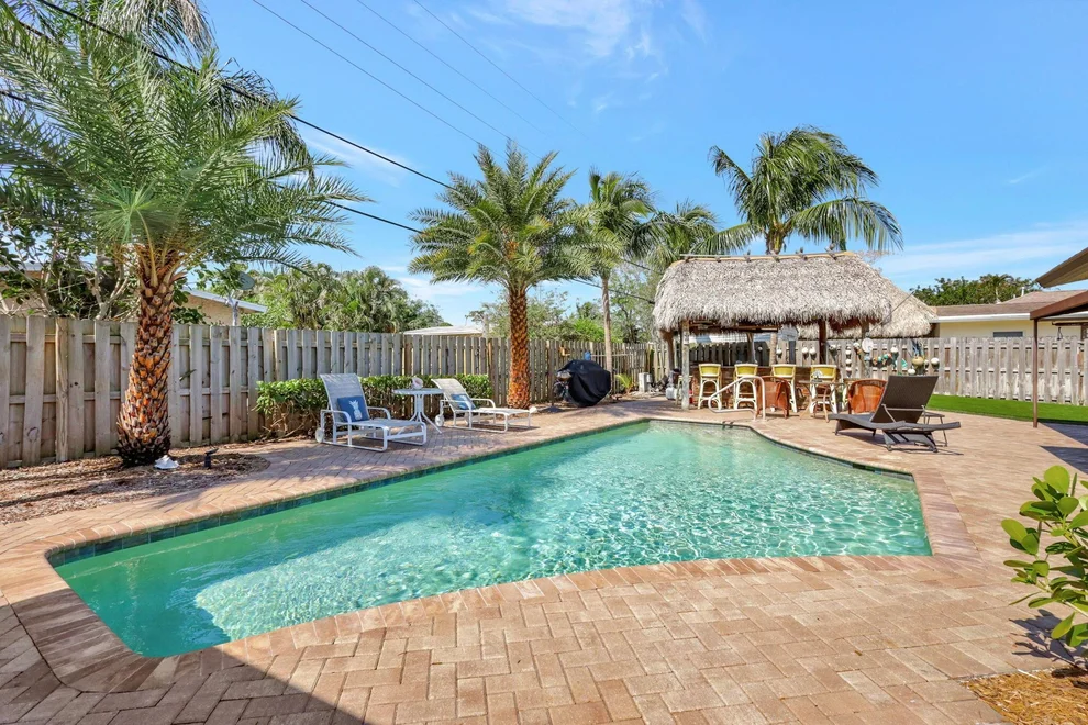Unit for sale at 892 W Drew Street, Lantana, FL 33462
