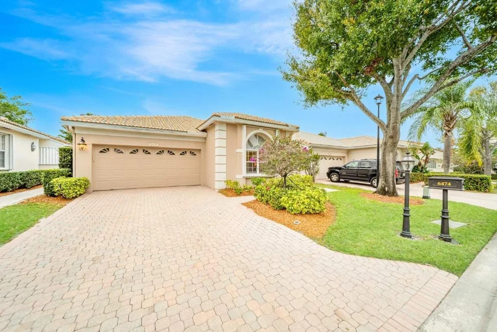 Unit for sale at 6474 Brava Way, Boca Raton, FL 33433