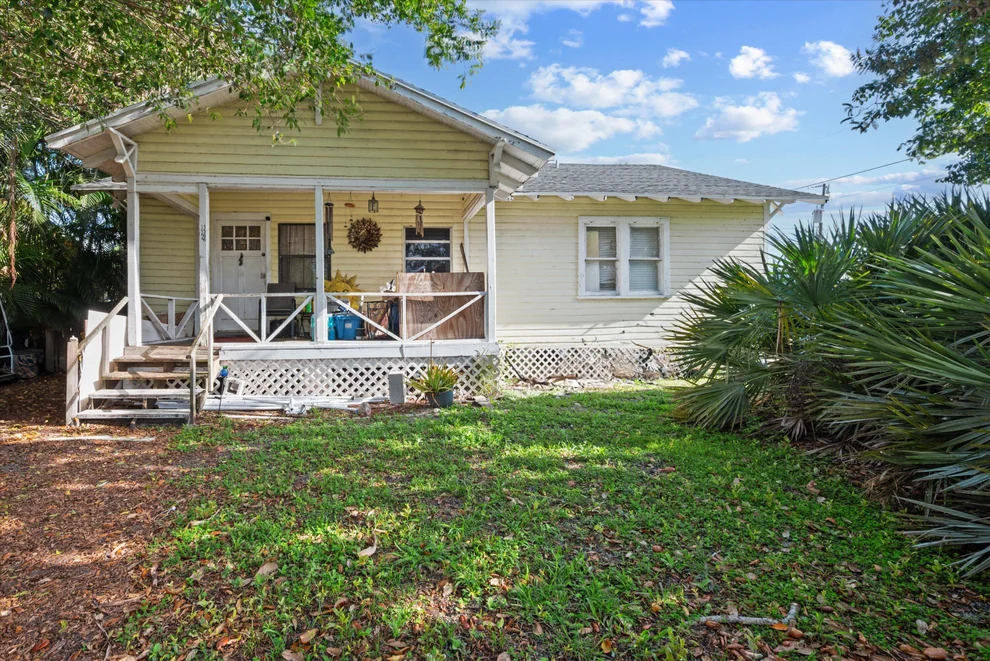 Unit for sale at 1566 NW 9th Avenue, Stuart, FL 34994