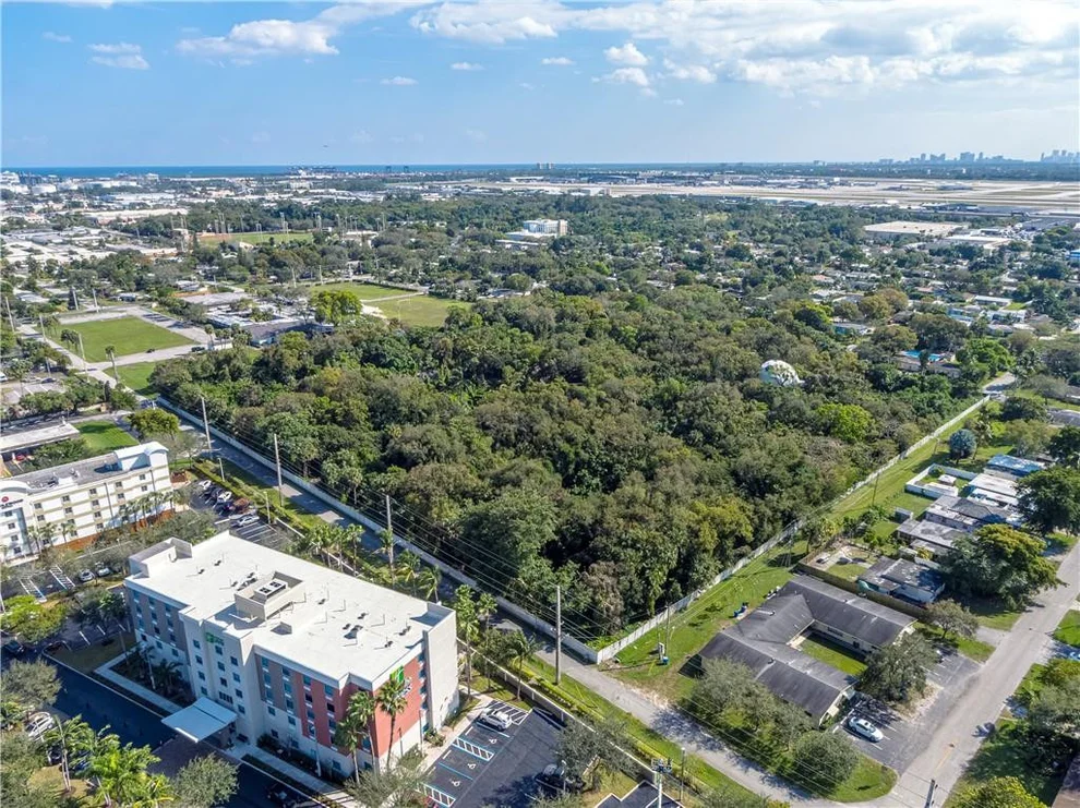 Unit for sale at 1031 SW 28th Street, Fort Lauderdale, FL 33315