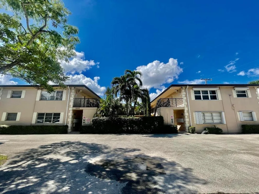Unit for sale at 205 NE 3rd Street, Boynton Beach, FL 33435
