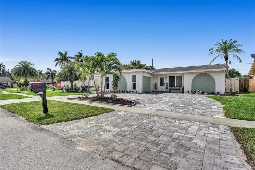 Unit for sale at 11370 NW 46th Place, Sunrise, FL 33323
