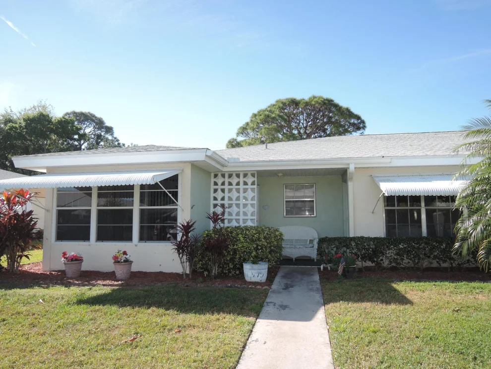 Unit for sale at 211 Manatee Lane, Fort Pierce, FL 34982