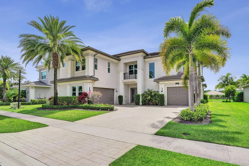 Unit for sale at 19889 Old Bridgewood Trail, Boca Raton, FL 33498
