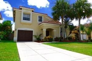 Unit for sale at 10572 Buttonwood Lake Drive, Boca Raton, FL 33498