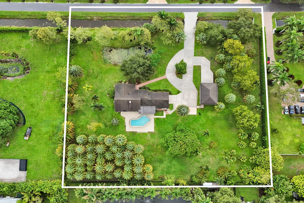 Unit for sale at 7555 NW 82ND Terrace, Parkland, FL 33067
