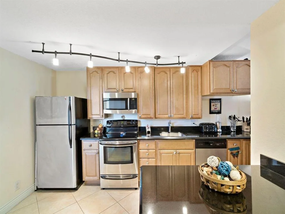 Unit for sale at 3 Royal Palm Way, Boca Raton, FL 33432