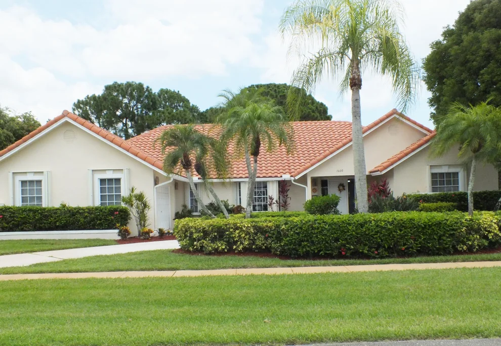 Unit for sale at 1600 Grantham Drive, Wellington, FL 33414