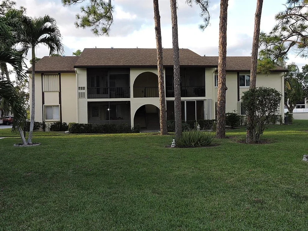 Unit for sale at 3530 Pine Tree Court, Greenacres, FL 33463