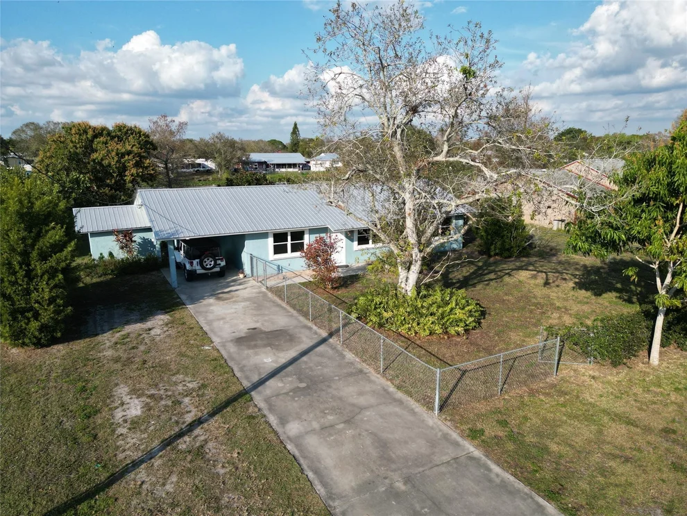 Unit for sale at 2341 SE 27th Street, Okeechobee, FL 34974