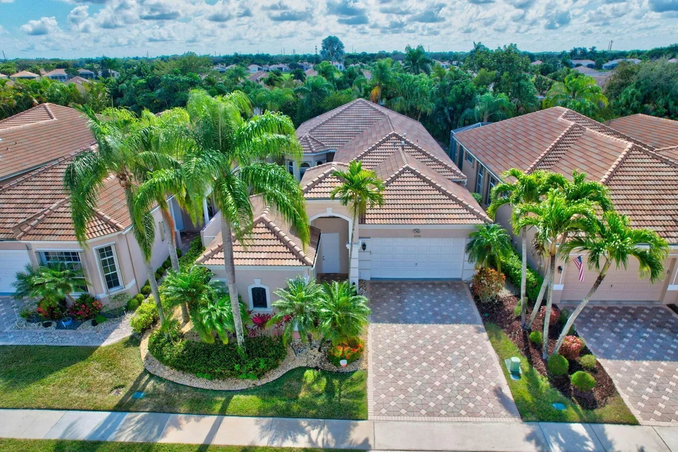 Unit for sale at 6930 Fairway Lakes Drive, Boynton Beach, FL 33472