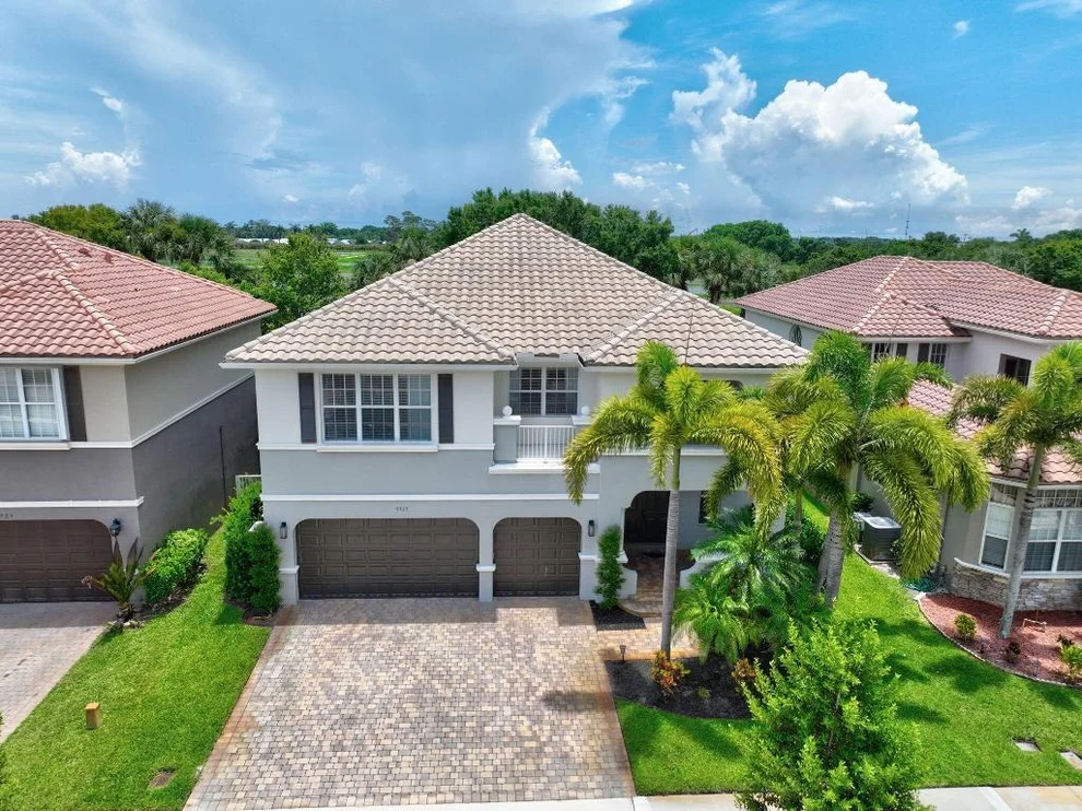 Unit for sale at 9917 Cobblestone Creek Drive, Boynton Beach, FL 33472