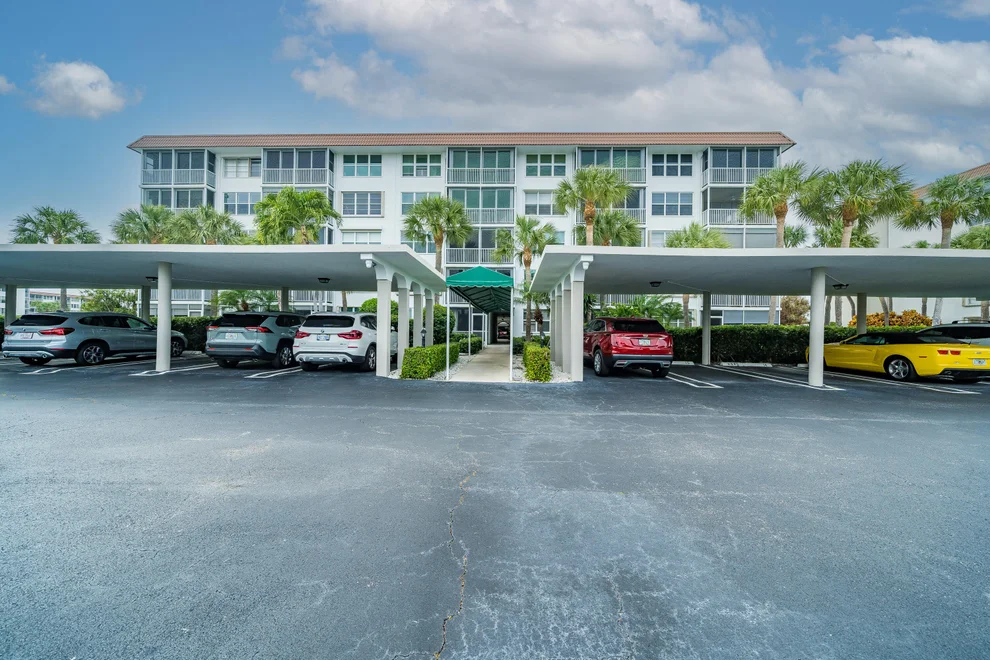 Unit for sale at 930 Dogwood Drive, Delray Beach, FL 33483