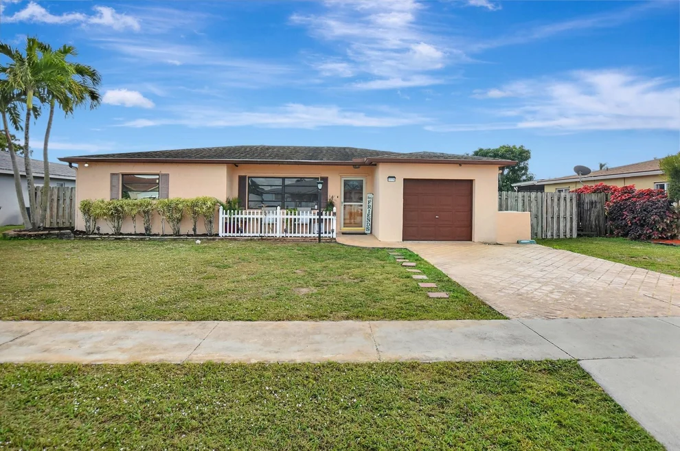 Unit for sale at 11114 Mohawk Street, Boca Raton, FL 33428