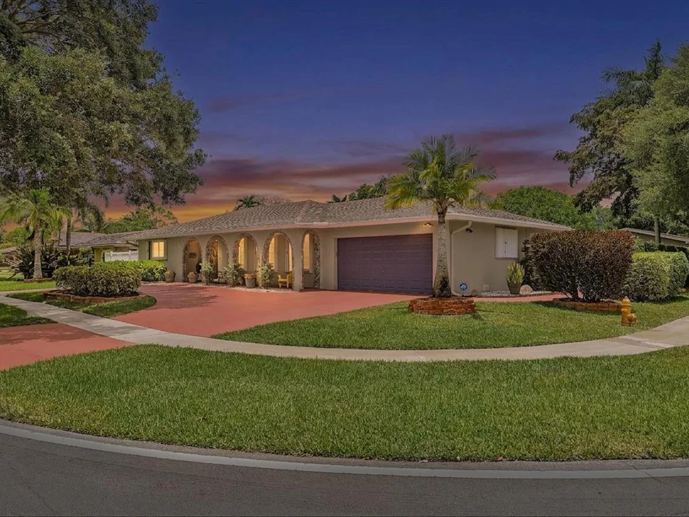 Unit for sale at 7381 SW 9th Street, Plantation, FL 33317