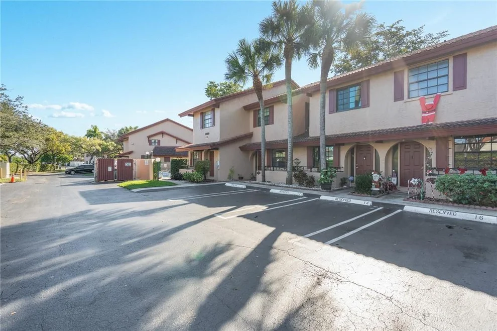 Unit for sale at 10914 W Sample Road, Coral Springs, FL 33065