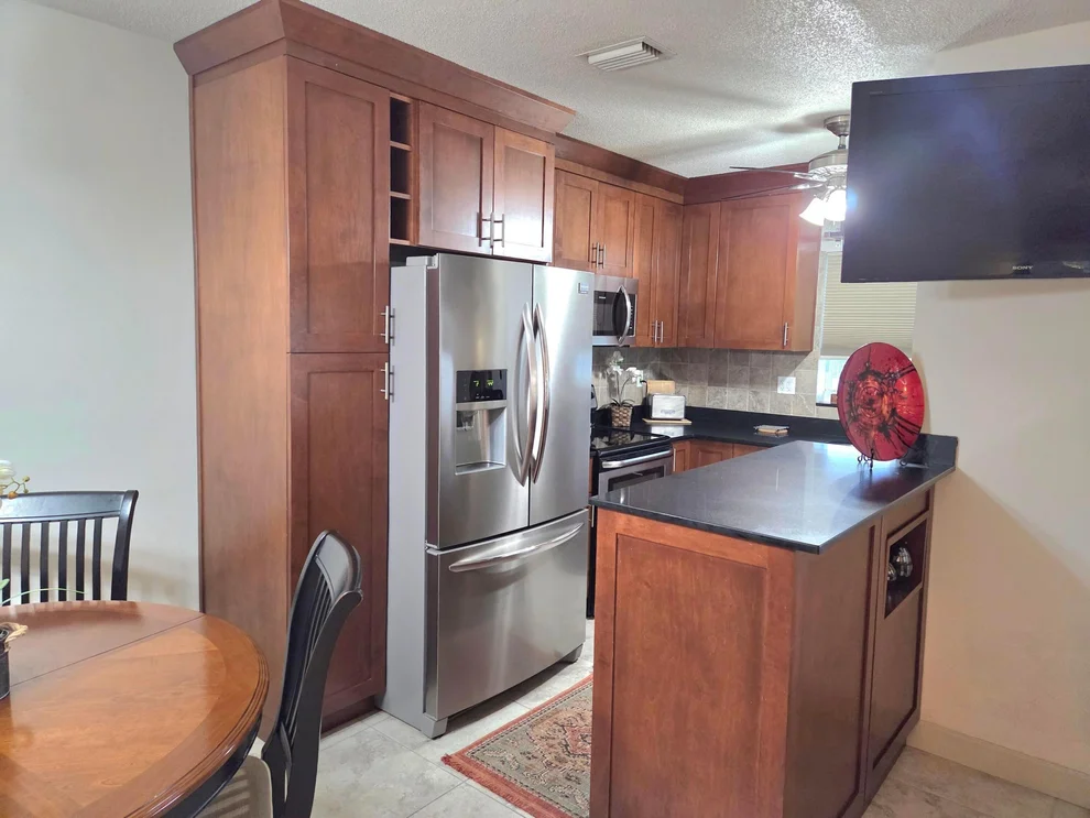 Unit for sale at 2100 NE 38th Street NE, Lighthouse Point, FL 33064