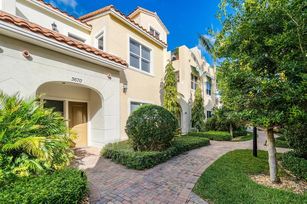 Unit for sale at 3670 Vintage Way, West Palm Beach, FL 33405