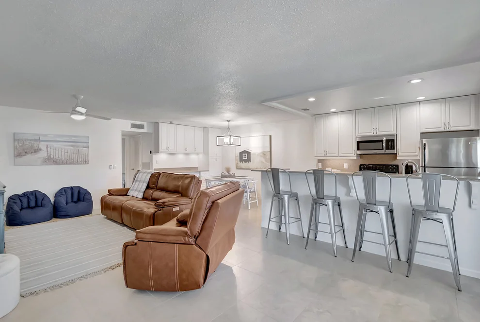 Unit for sale at 895 North Drive, Delray Beach, FL 33445