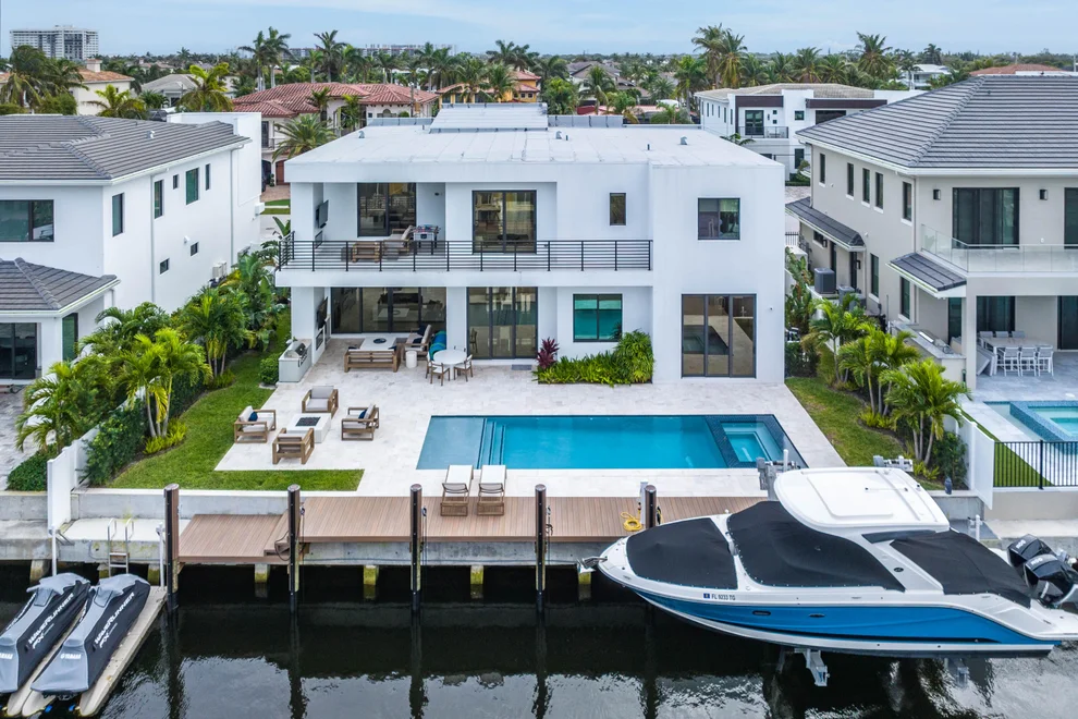 Unit for sale at 799 NE 70th Street, Boca Raton, FL 33487