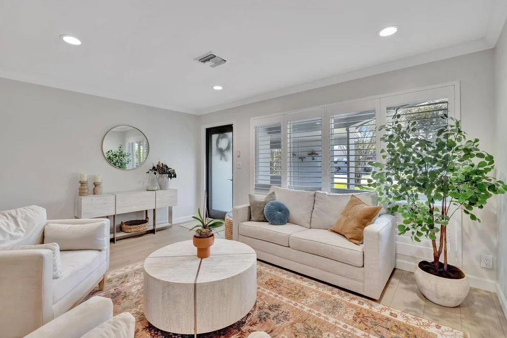 Unit for sale at 5620 NE 21st Drive, Fort Lauderdale, FL 33308