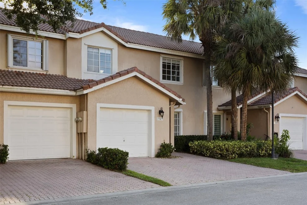 Unit for sale at 7303 NW 61st Terrace, Parkland, FL 33067