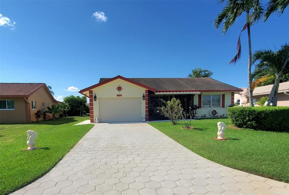 Unit for sale at 10407 NW 70th Street, Tamarac, FL 33321