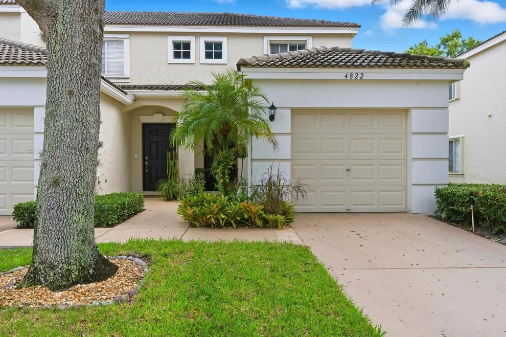 Unit for sale at 4822 Palmbrooke Circle, West Palm Beach, FL 33417